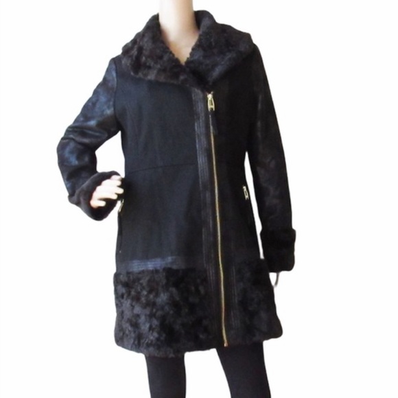 Guess Jackets & Blazers - Guess NWT! Beautiful!!! Black Wool Faux Fur Trim Zip Front Coat